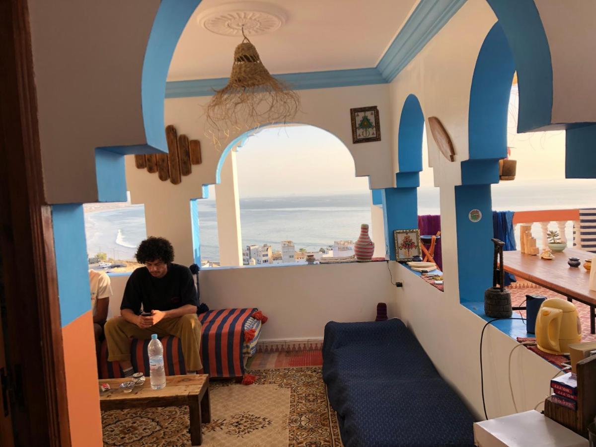 Binic Surf House Bed and Breakfast Taghazout Esterno foto