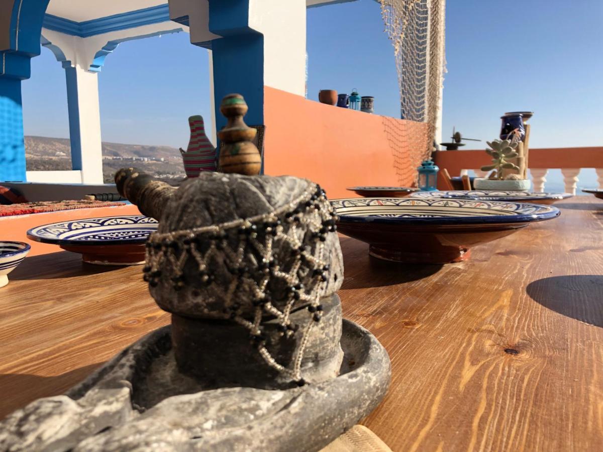 Binic Surf House Bed and Breakfast Taghazout Esterno foto