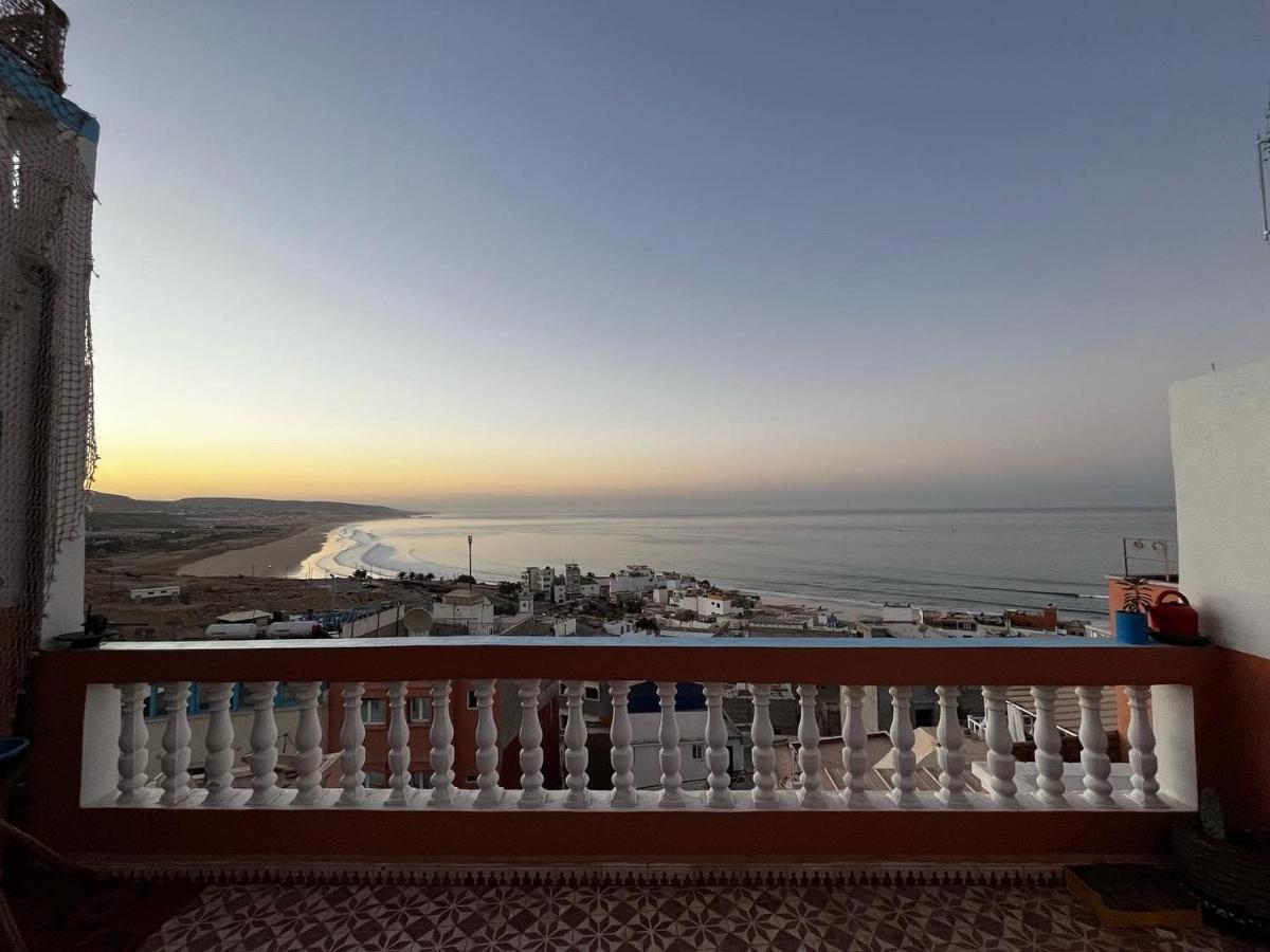 Binic Surf House Bed and Breakfast Taghazout Esterno foto