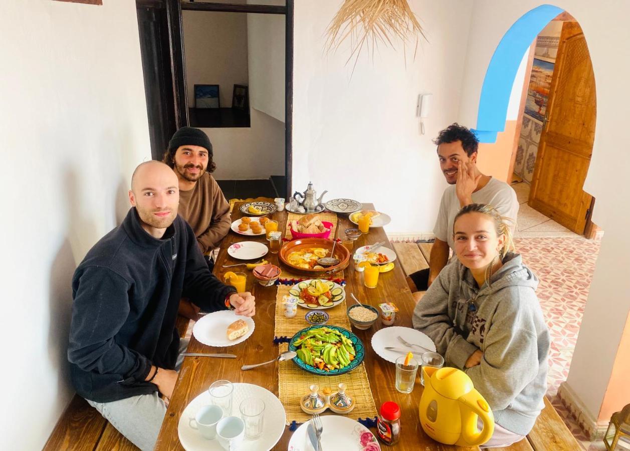 Binic Surf House Bed and Breakfast Taghazout Esterno foto