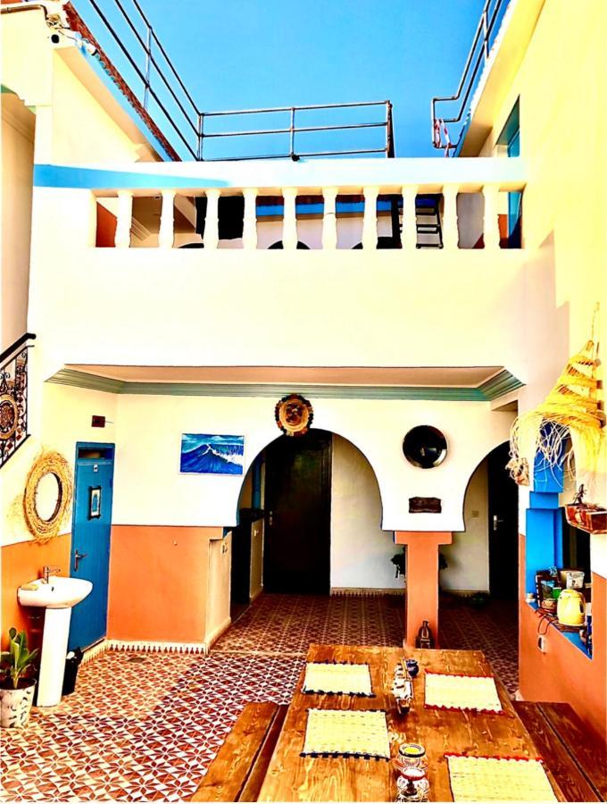 Binic Surf House Bed and Breakfast Taghazout Esterno foto