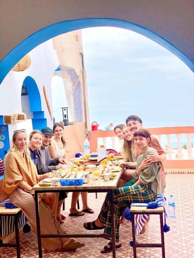 Binic Surf House Bed and Breakfast Taghazout Esterno foto